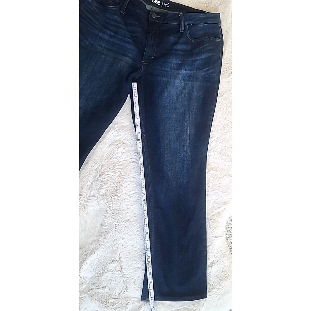 Lee Regular Fit Straight Leg Women's Jeans Size 20M Blue Stretch Dark Wash - Picture 7 of 14